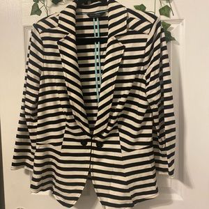 Black and white Blazer from White House Black Market